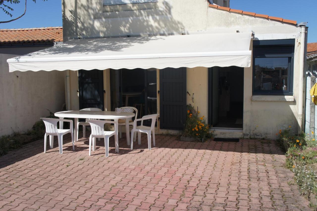La Maison Du Pecheur La Tranche-sur-Mer Bagian luar foto
